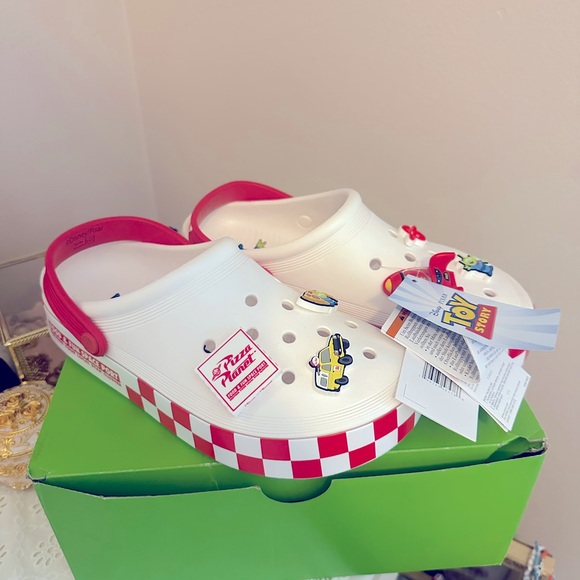 Pizza Planet Toy Story Crocs - Picture 1 of 5